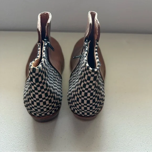 The Root Collective Espe leather and woven textile ankle boots. - Picture 7 of 13